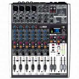 Behringer Xenyx X1204USB 12 Kanallı Deck Mikser